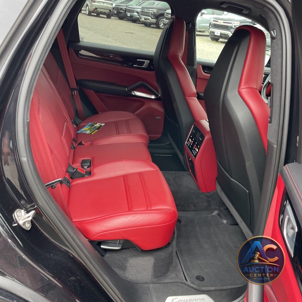 2021 Porsche Cayenne Turbo