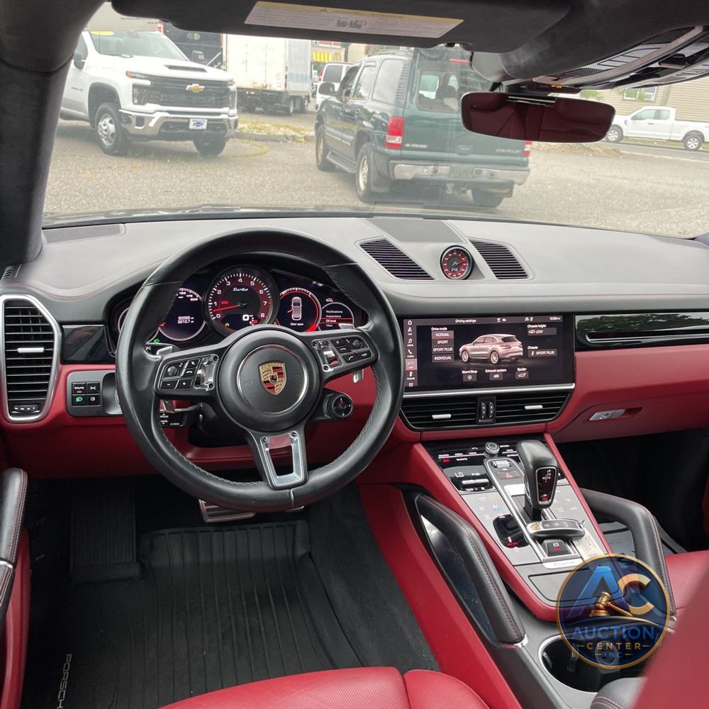 2021 Porsche Cayenne Turbo