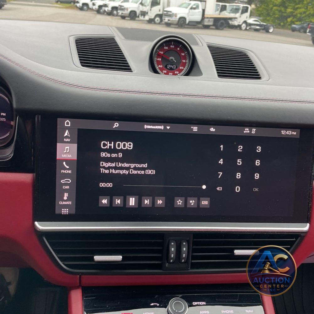 2021 Porsche Cayenne Turbo