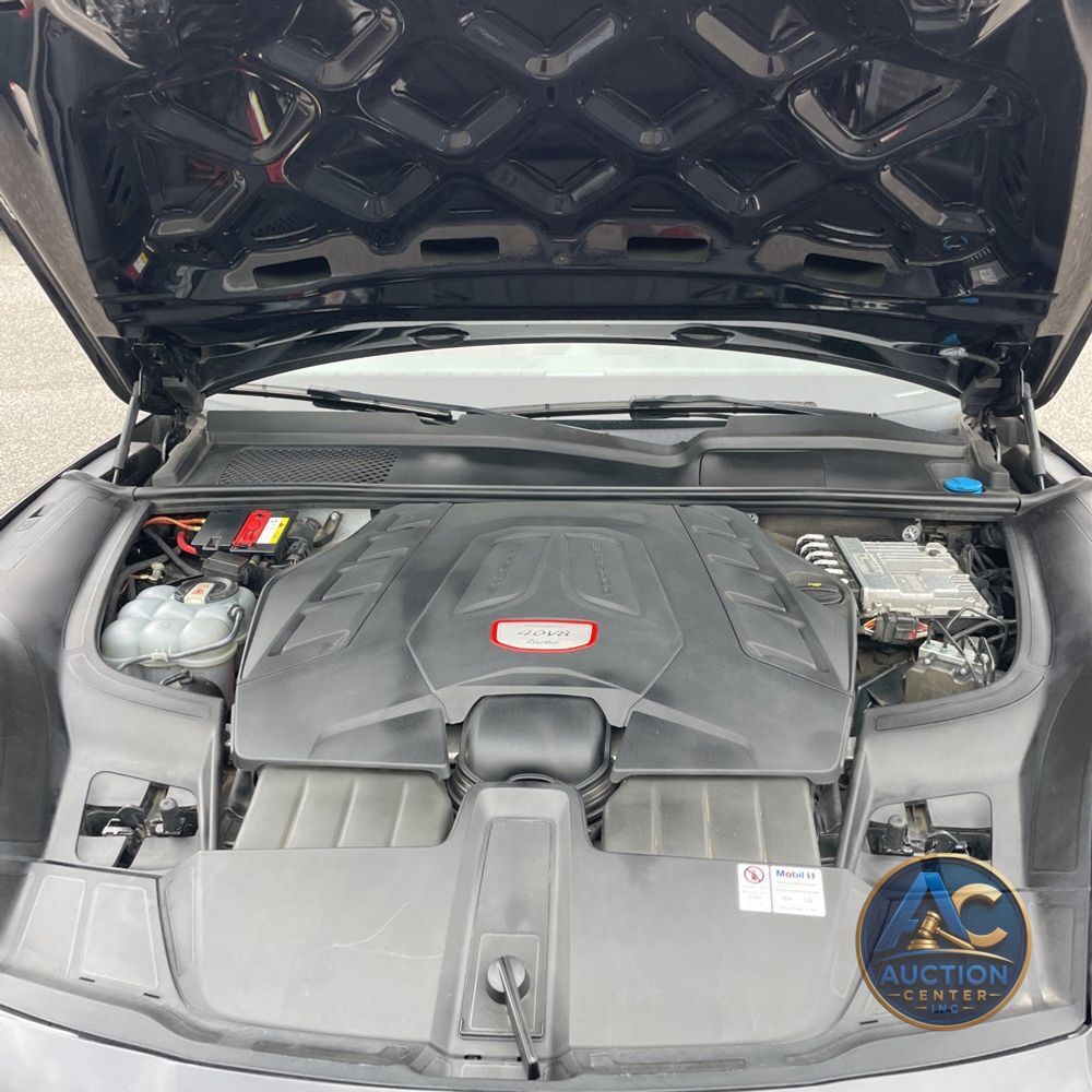 2021 Porsche Cayenne Turbo