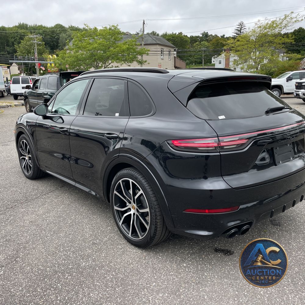 2021 Porsche Cayenne Turbo
