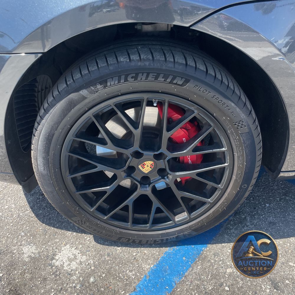 2021 Porsche Macan GTS