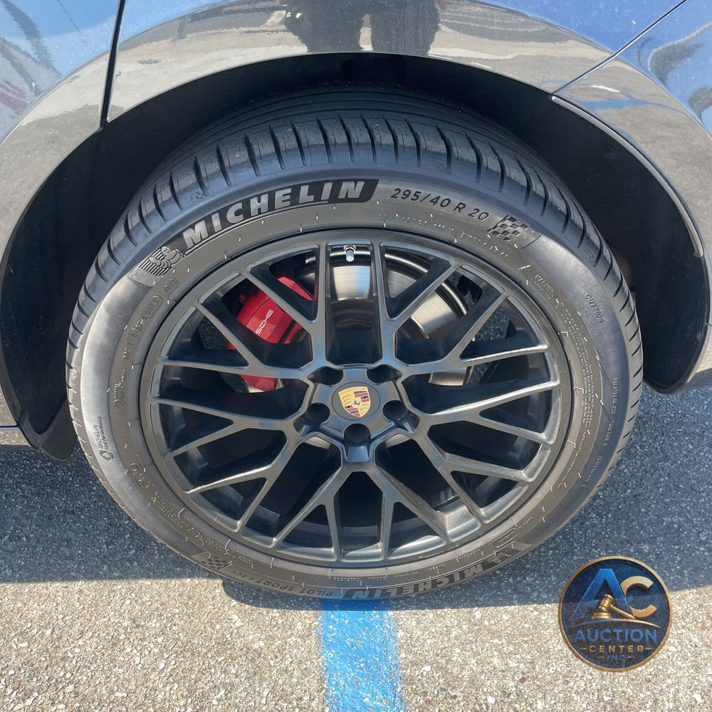 2021 Porsche Macan GTS