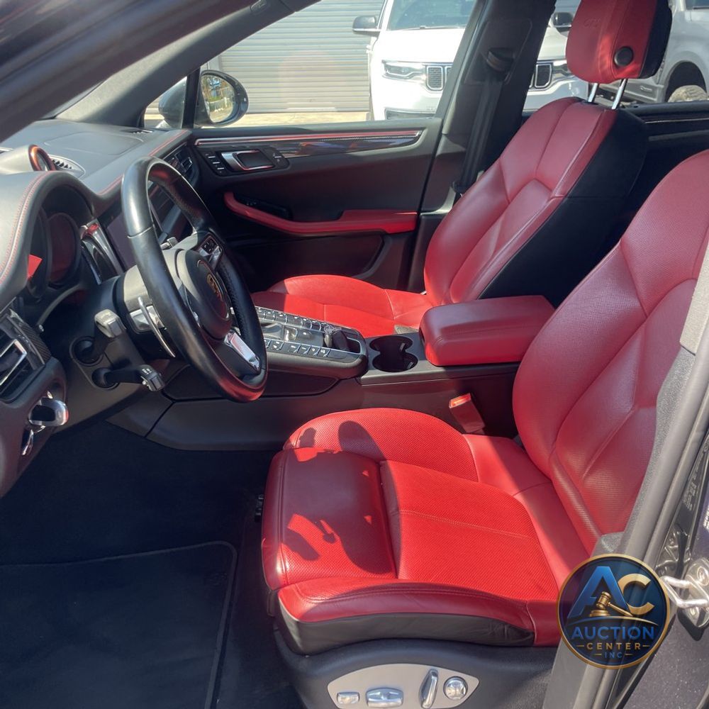 2021 Porsche Macan GTS