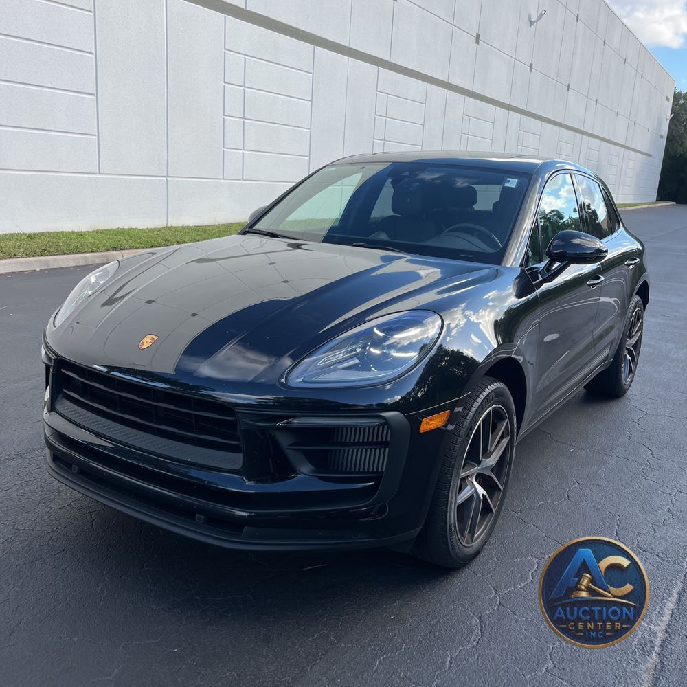 2022 Porsche Macan S