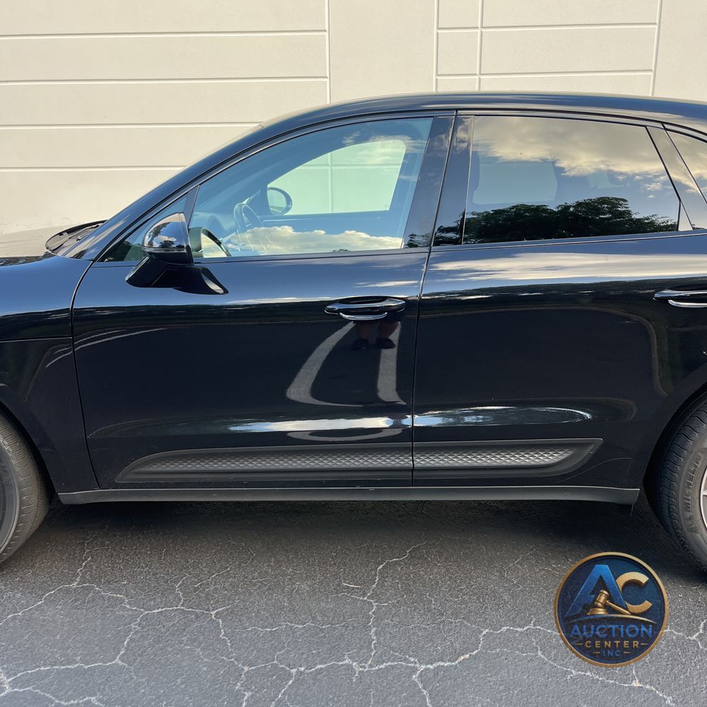 2022 Porsche Macan S