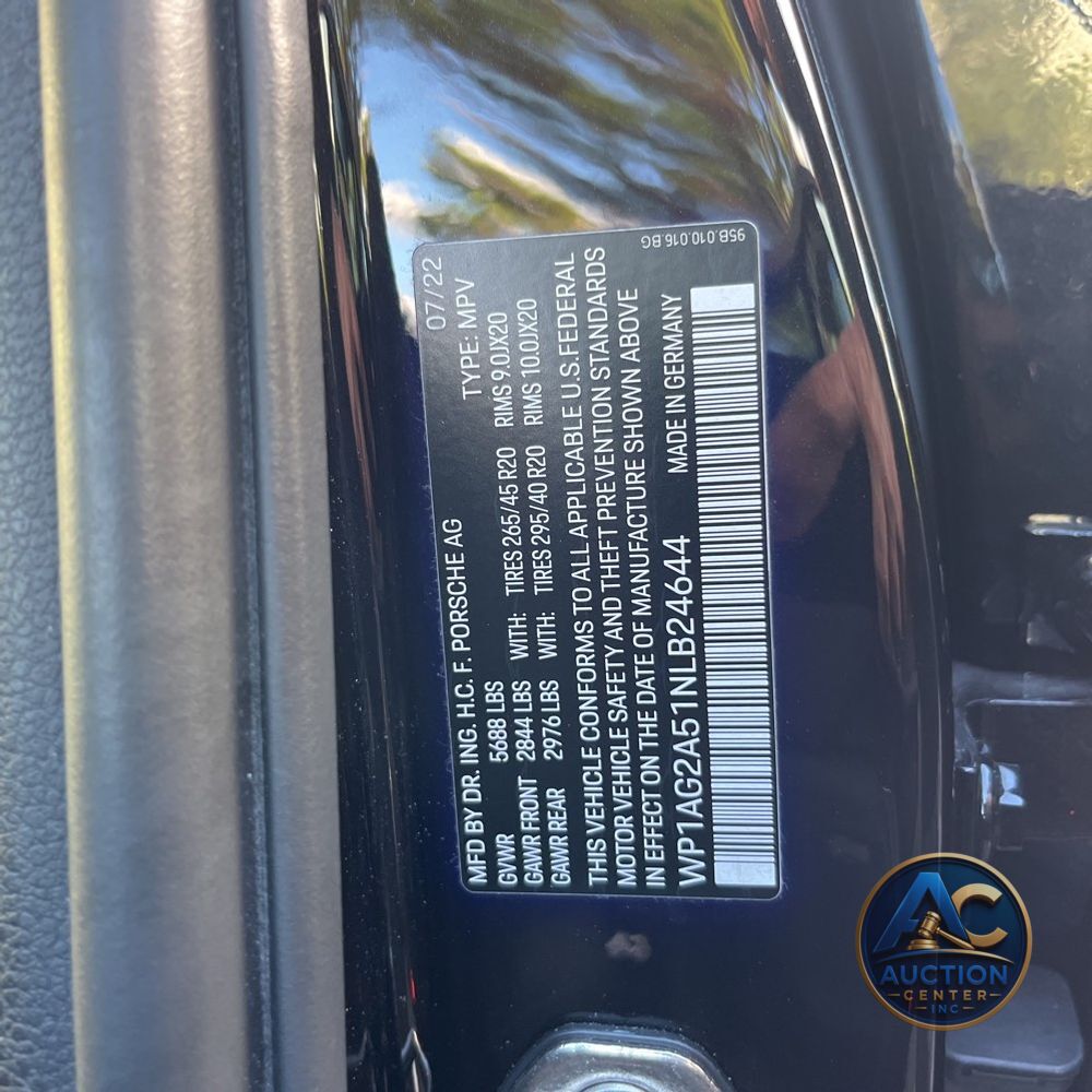 2022 Porsche Macan S