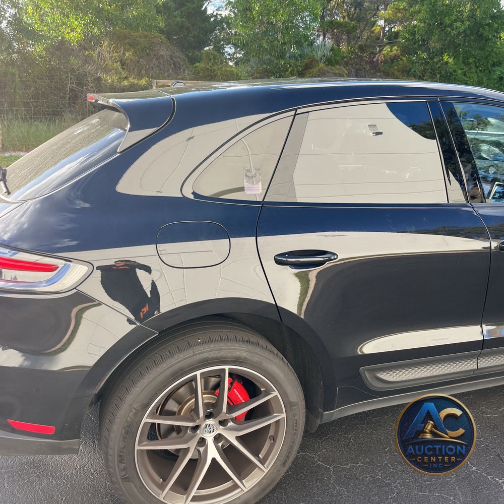 2022 Porsche Macan S