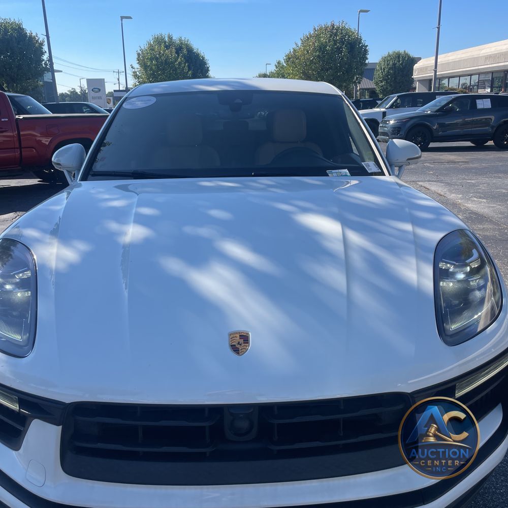 2022 Porsche Macan S
