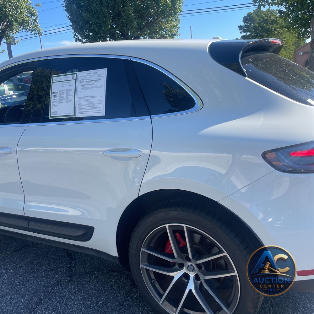 2022 Porsche Macan S