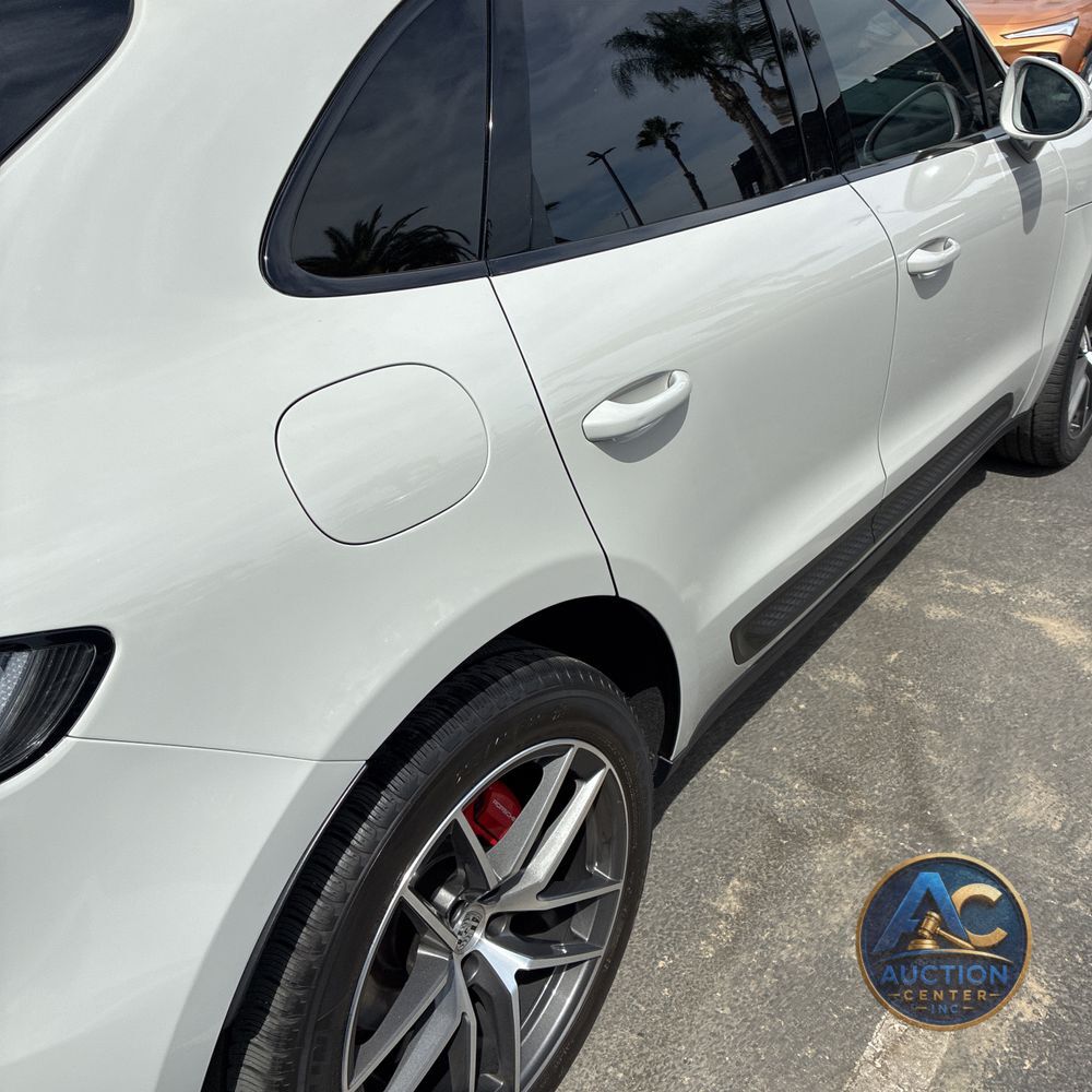 2022 Porsche Macan S