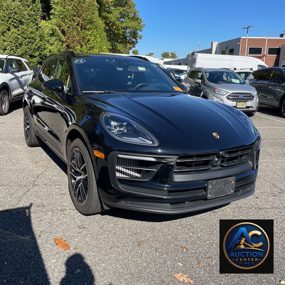 2023 Porsche Macan S