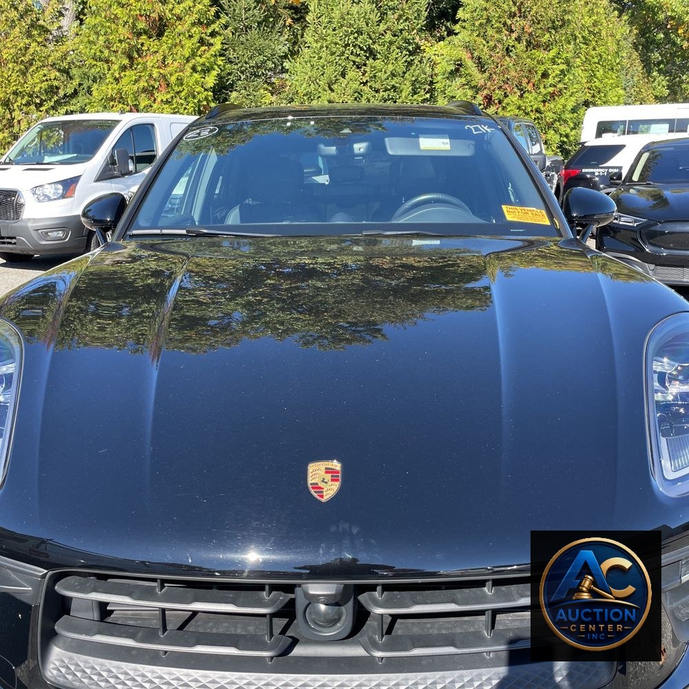 2023 Porsche Macan S