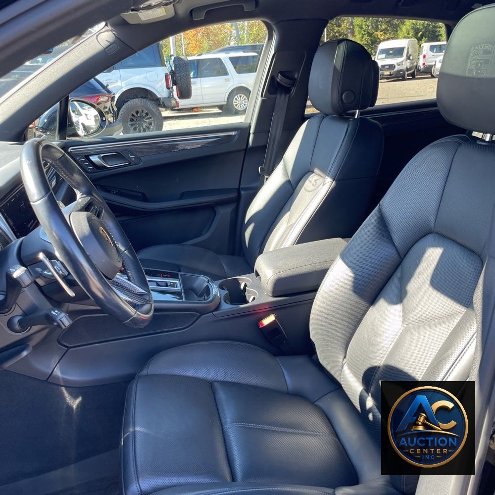 2023 Porsche Macan S