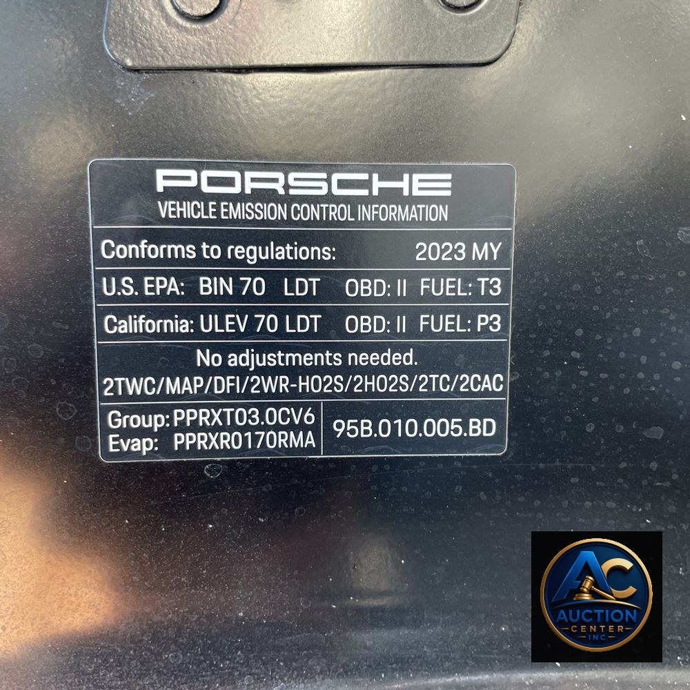 2023 Porsche Macan S