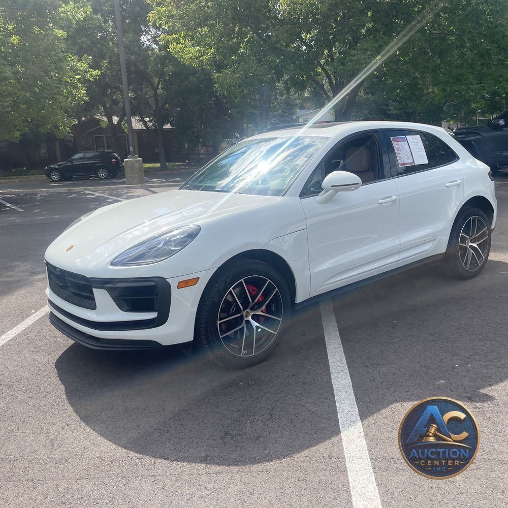 2023 Porsche Macan S