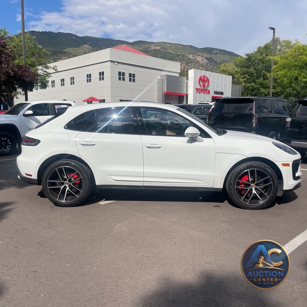 2023 Porsche Macan S