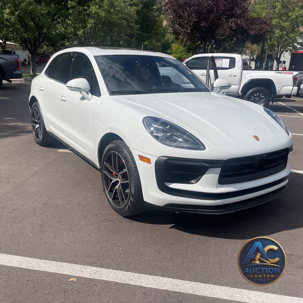 2023 Porsche Macan S