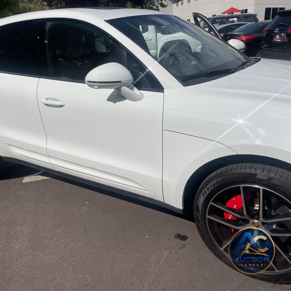 2023 Porsche Macan S