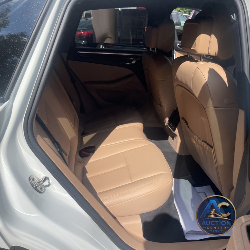 2023 Porsche Macan S