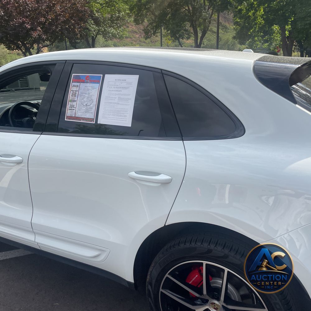 2023 Porsche Macan S