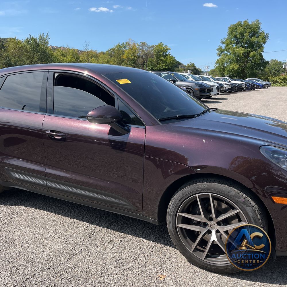 2023 Porsche Macan S