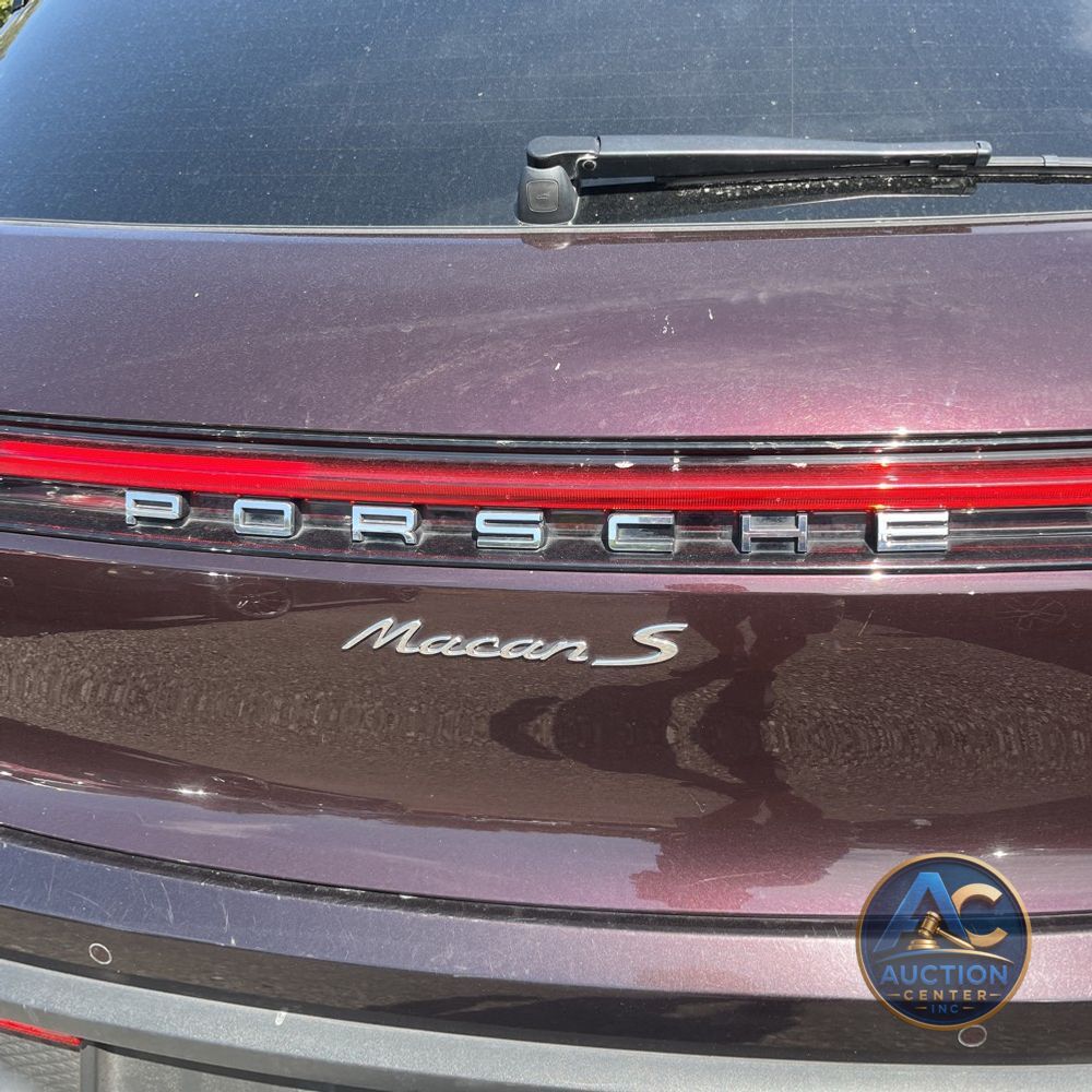 2023 Porsche Macan S