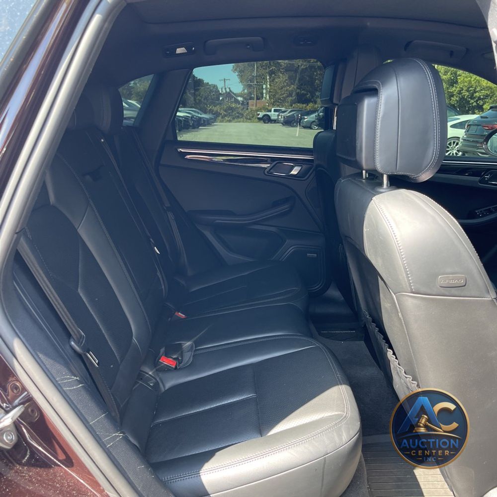 2023 Porsche Macan S