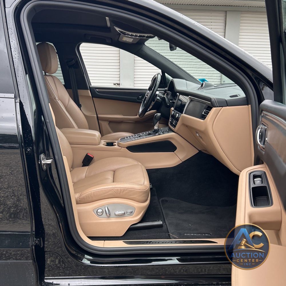 2021 Porsche Macan GTS