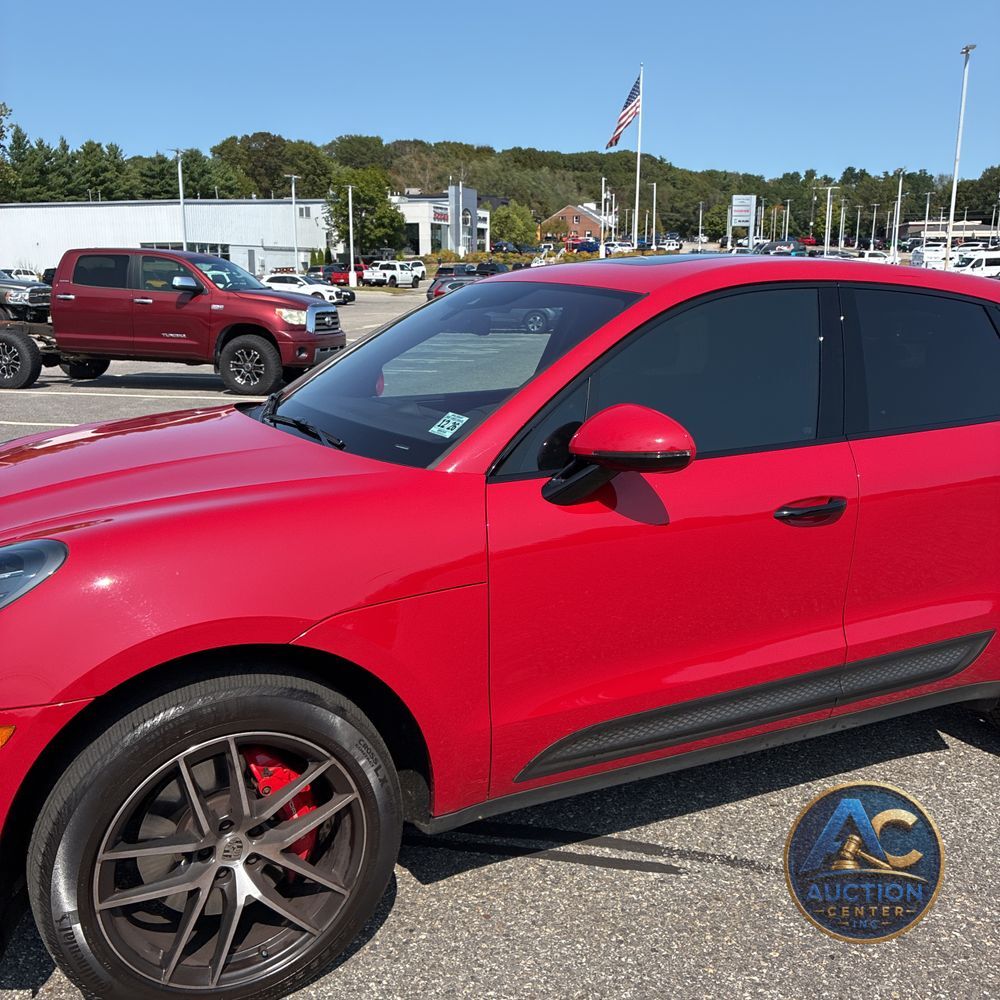 2022 Porsche Macan S