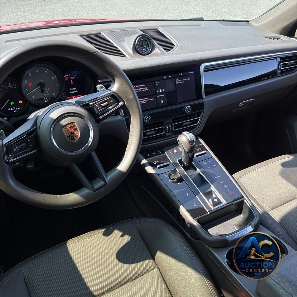 2022 Porsche Macan S
