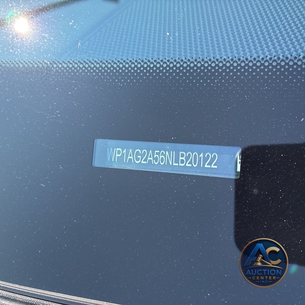 2022 Porsche Macan S