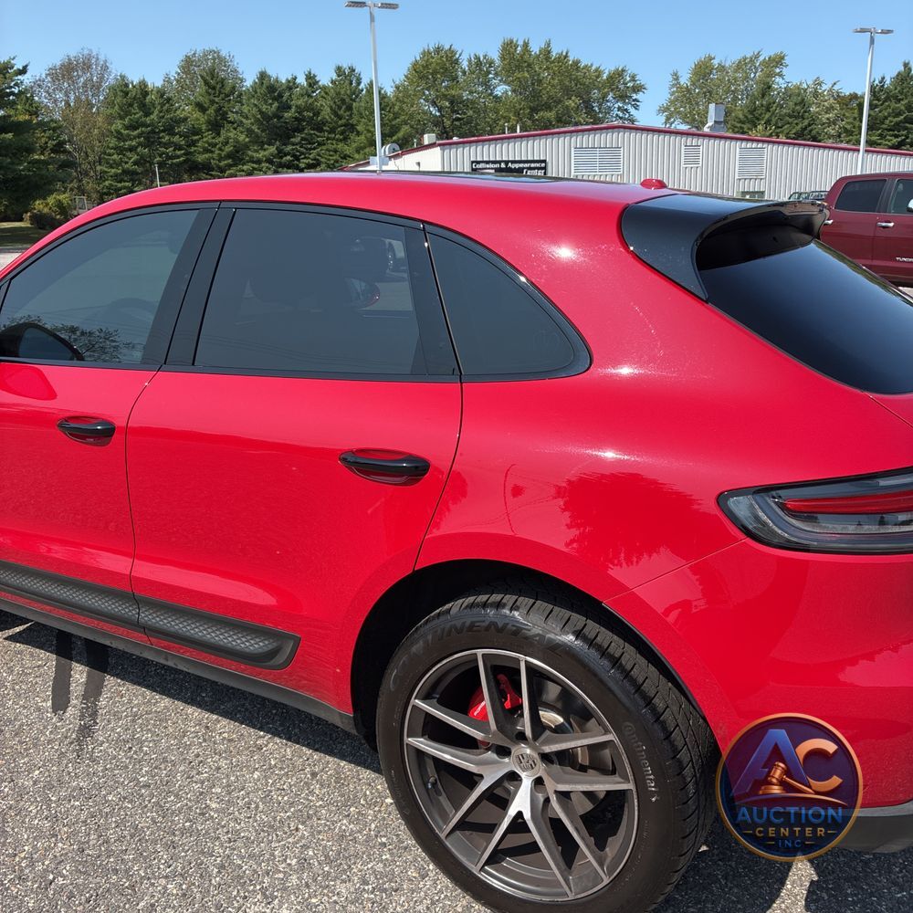 2022 Porsche Macan S