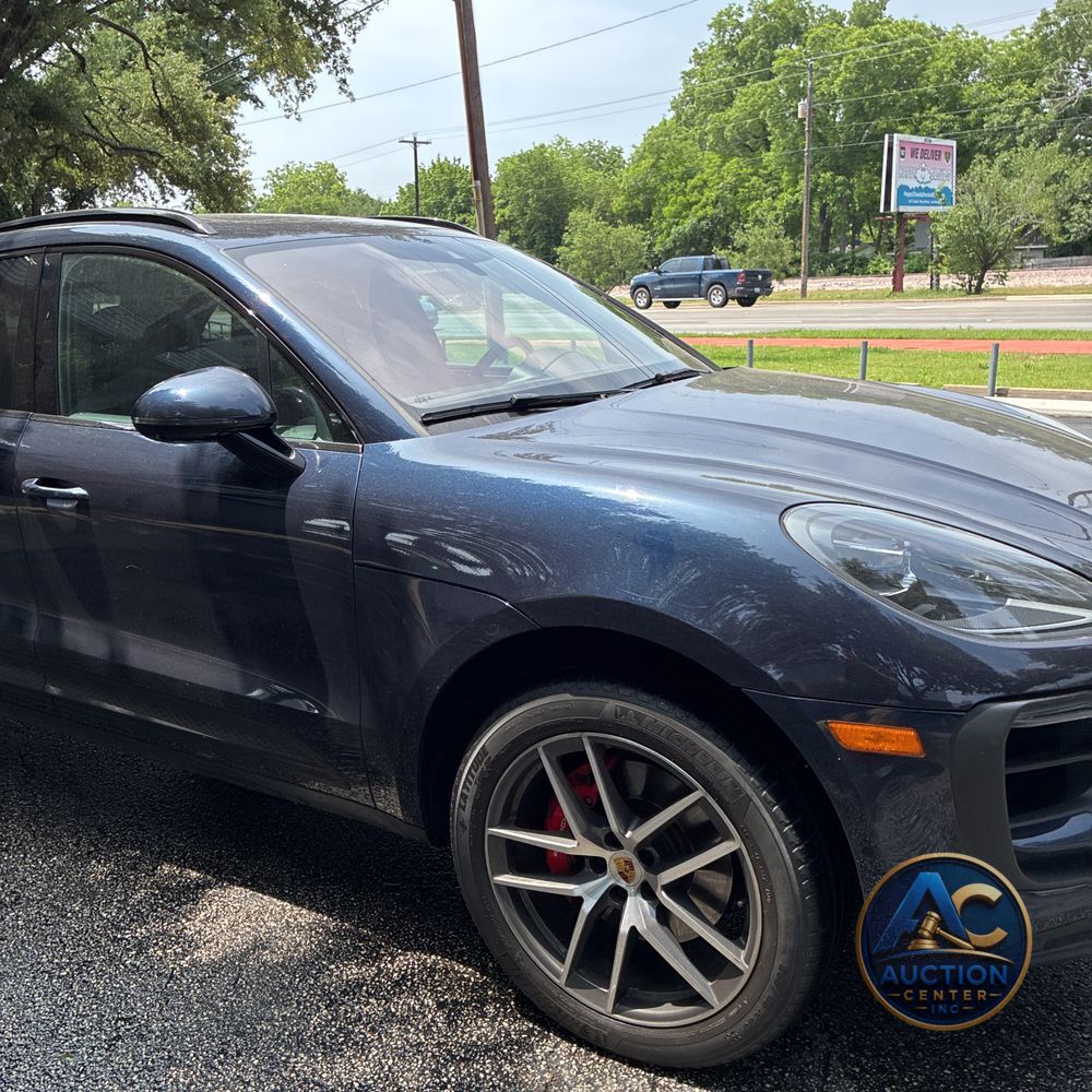 2022 Porsche Macan S