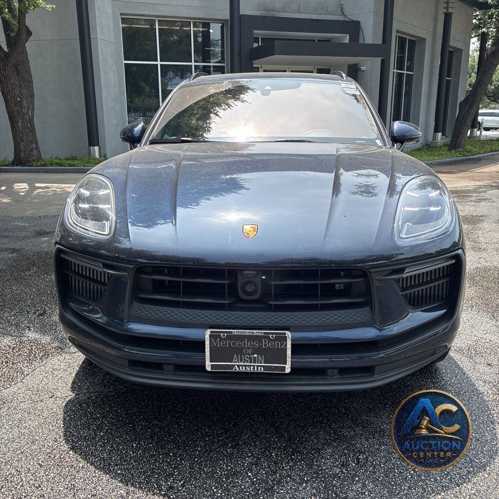 2022 Porsche Macan S