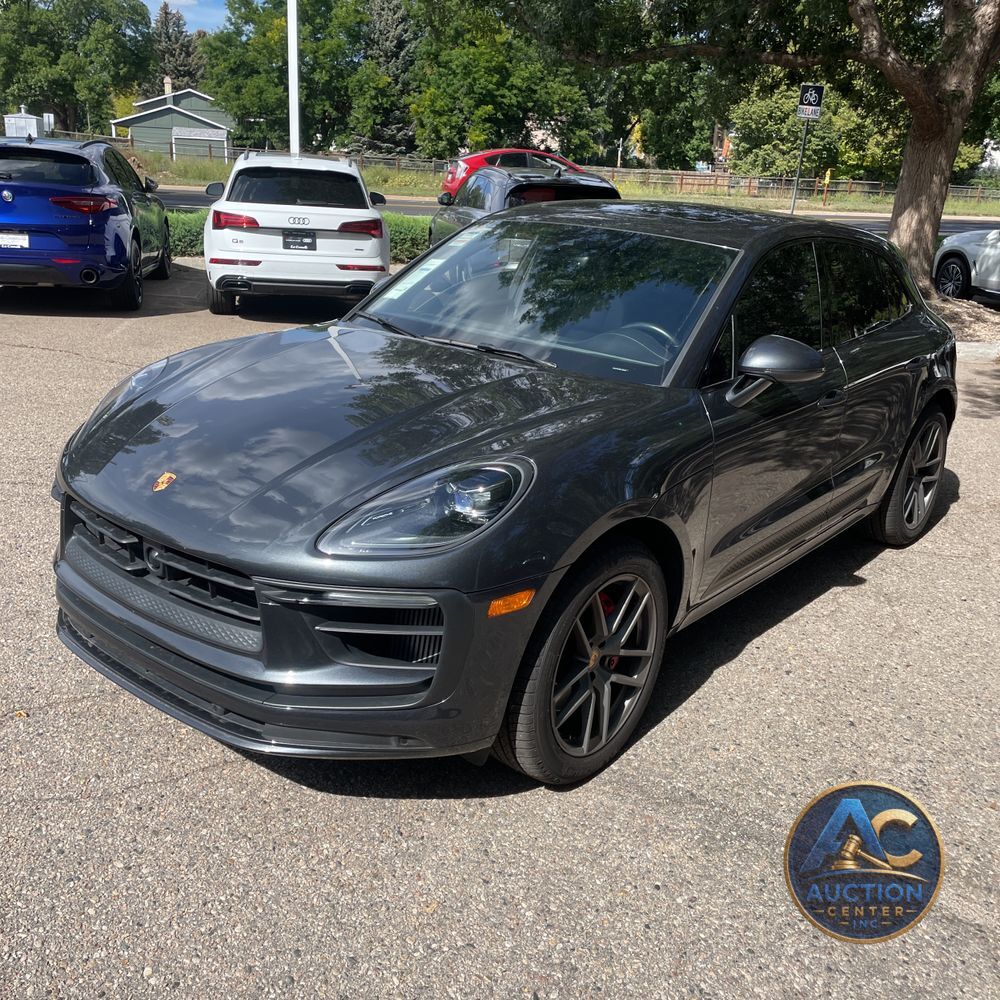 2022 Porsche Macan S