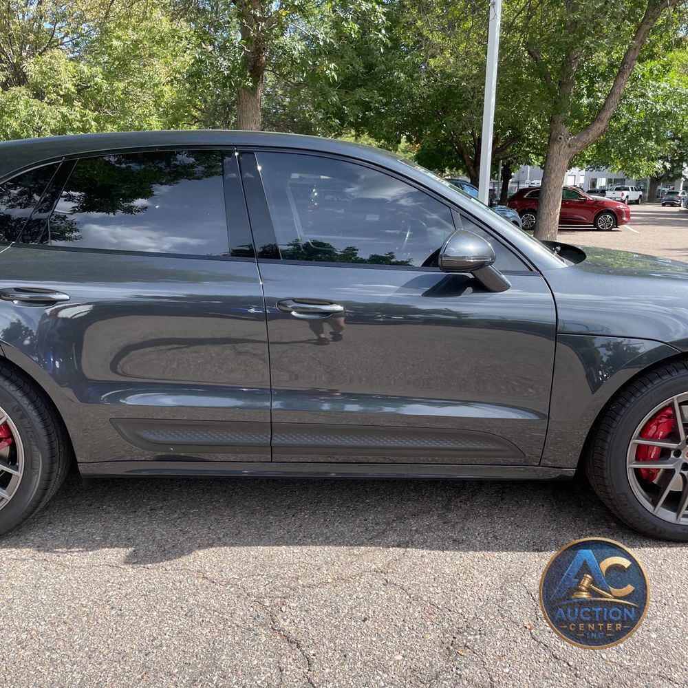 2022 Porsche Macan S