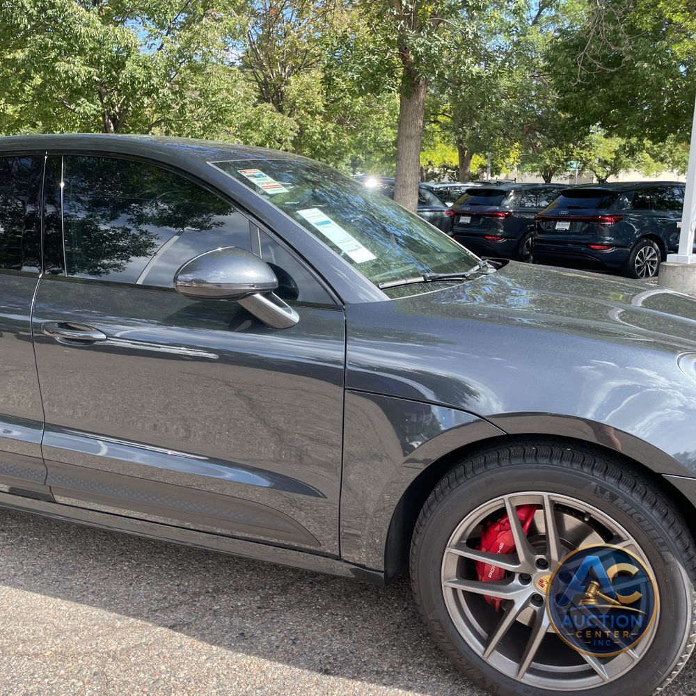 2022 Porsche Macan S