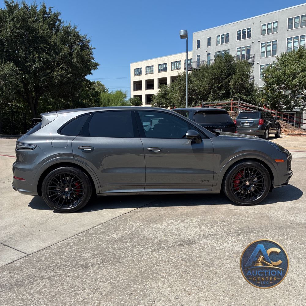 2023 Porsche Cayenne GTS