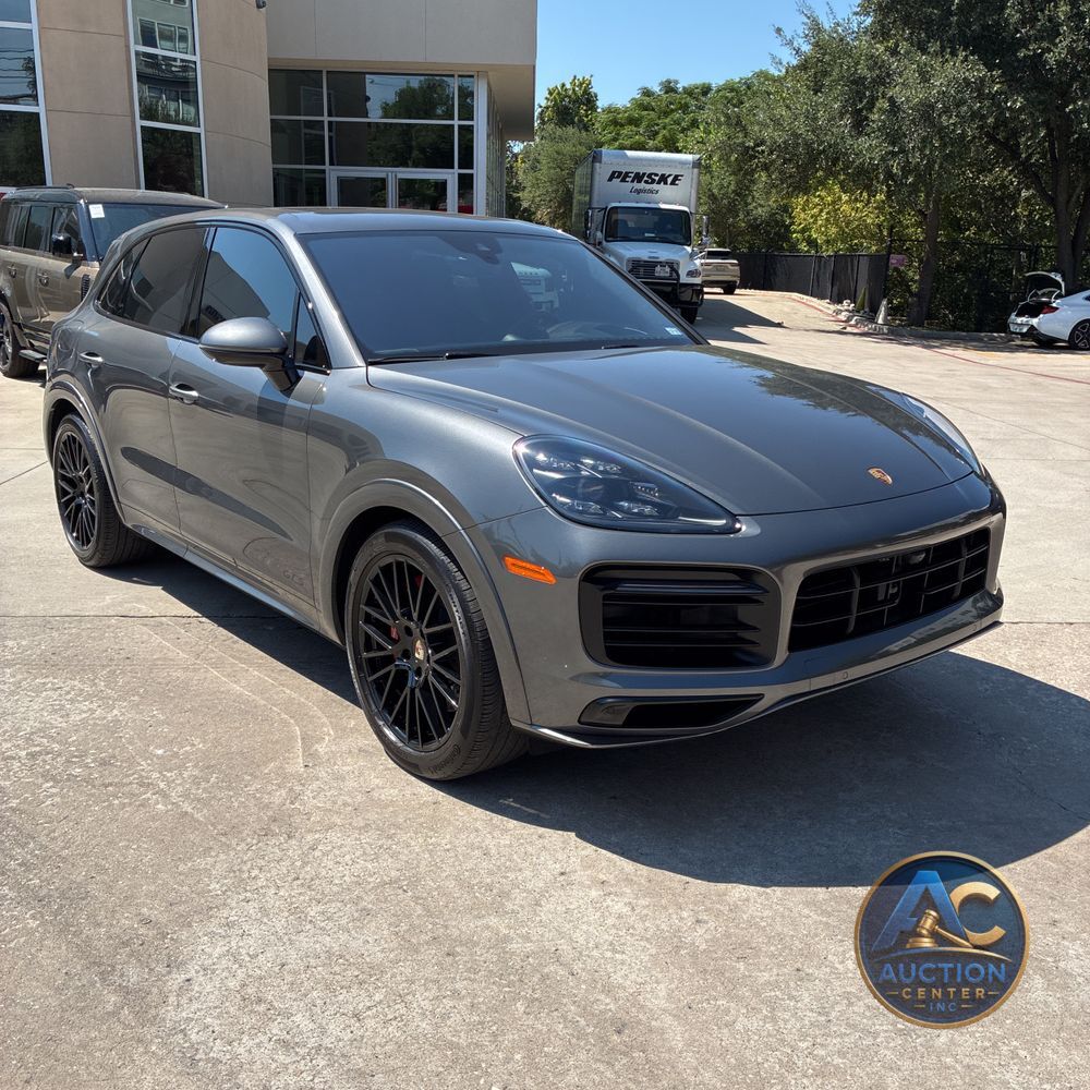 2023 Porsche Cayenne GTS