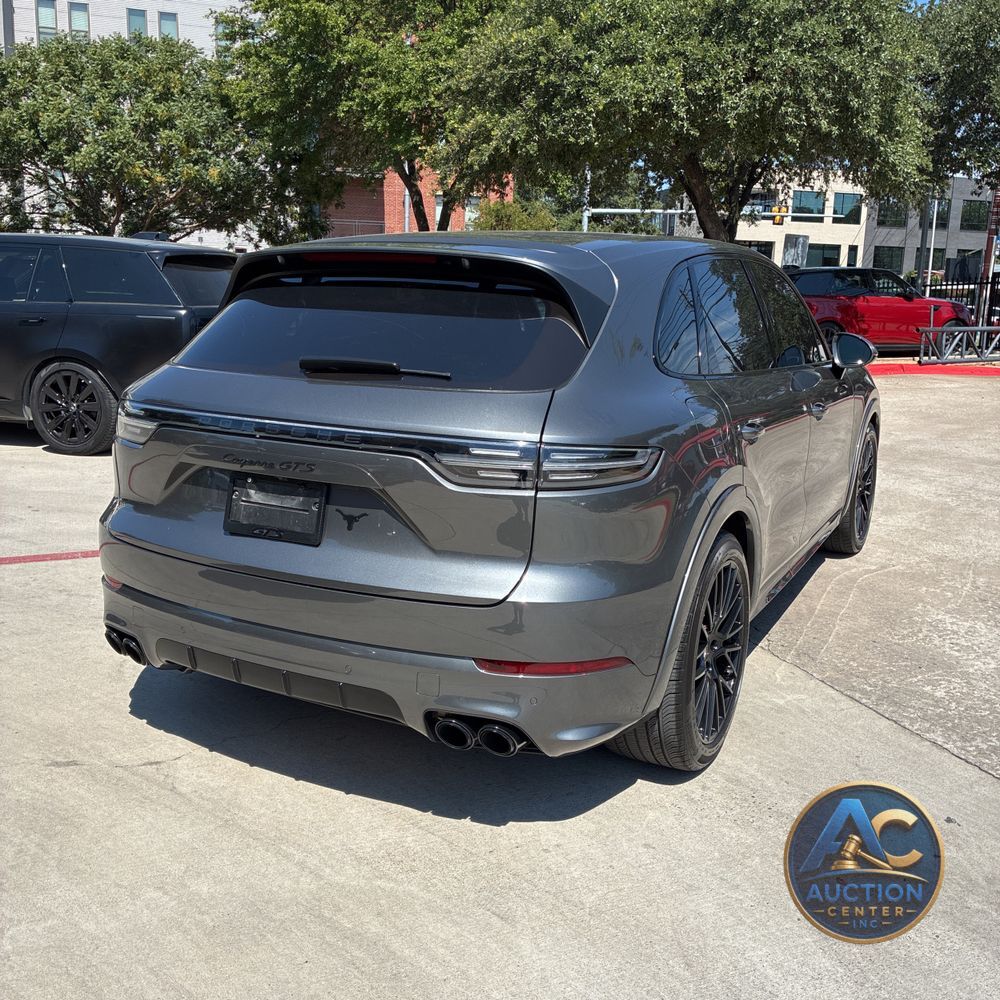2023 Porsche Cayenne GTS