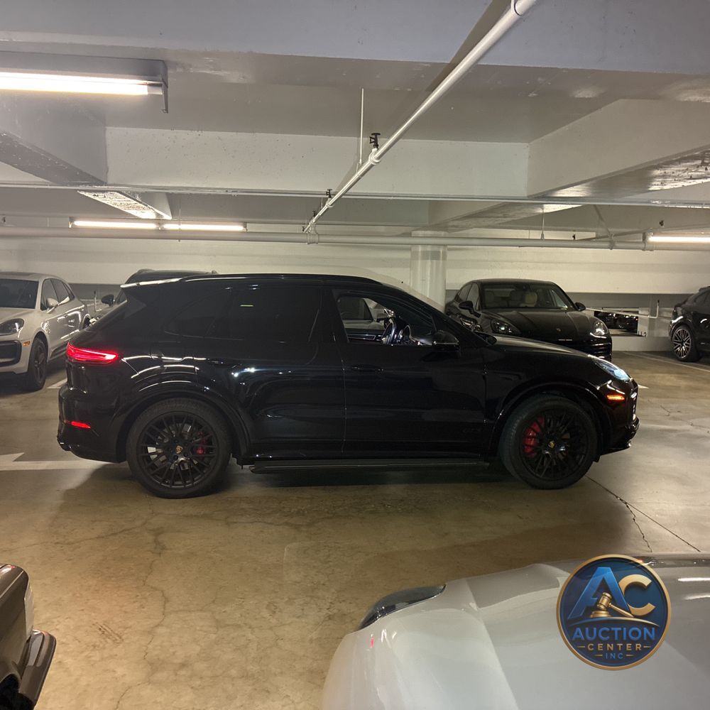 2022 Porsche Cayenne GTS