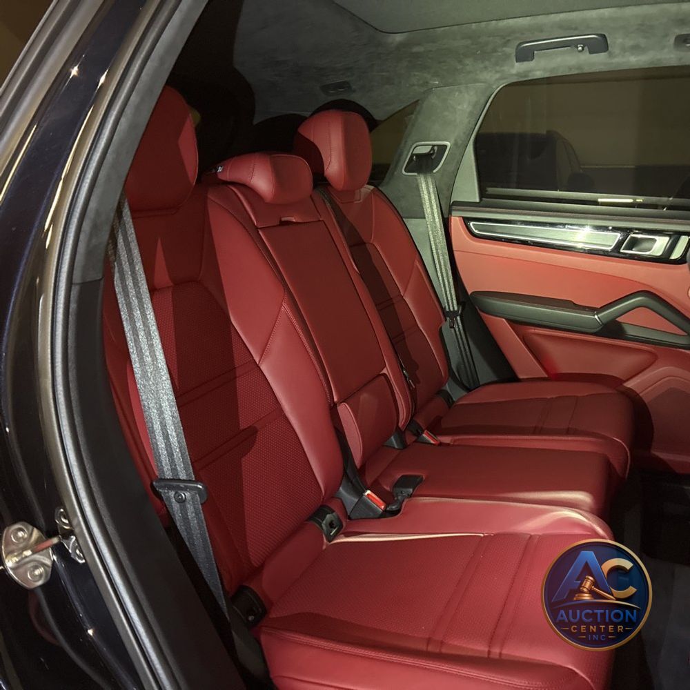 2022 Porsche Cayenne GTS
