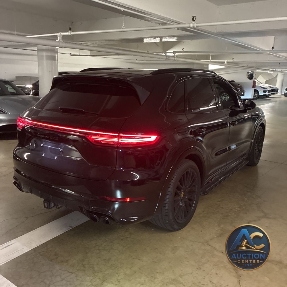 2022 Porsche Cayenne GTS