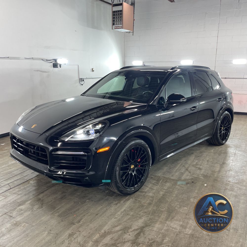 2023 Porsche Cayenne GTS
