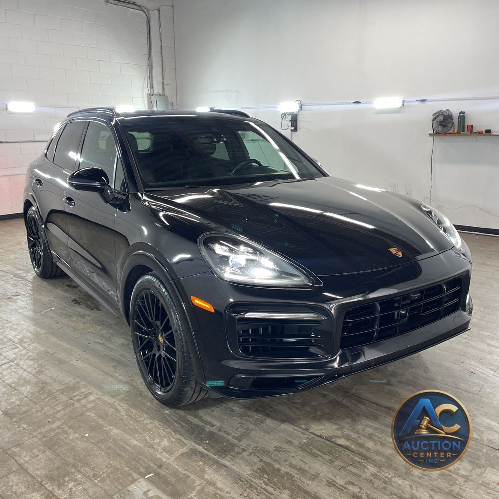 2023 Porsche Cayenne GTS