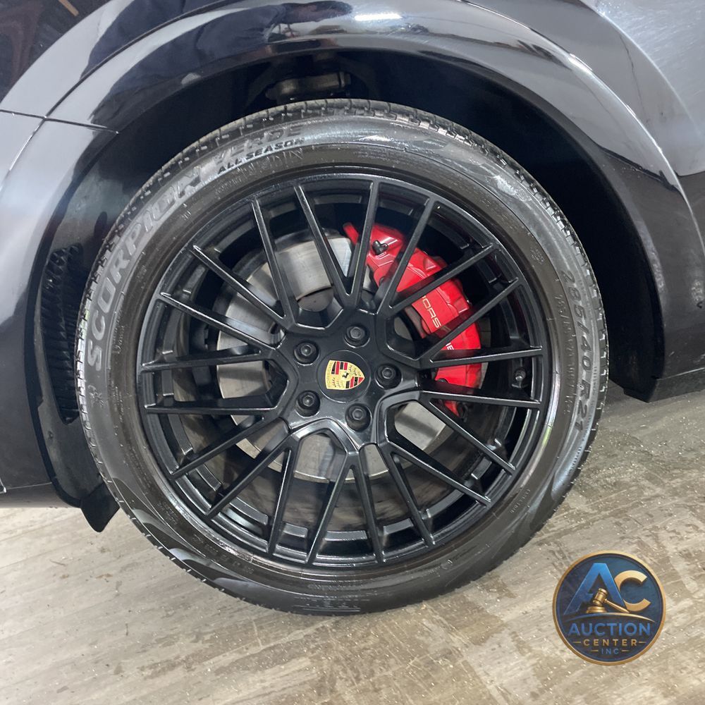 2023 Porsche Cayenne GTS