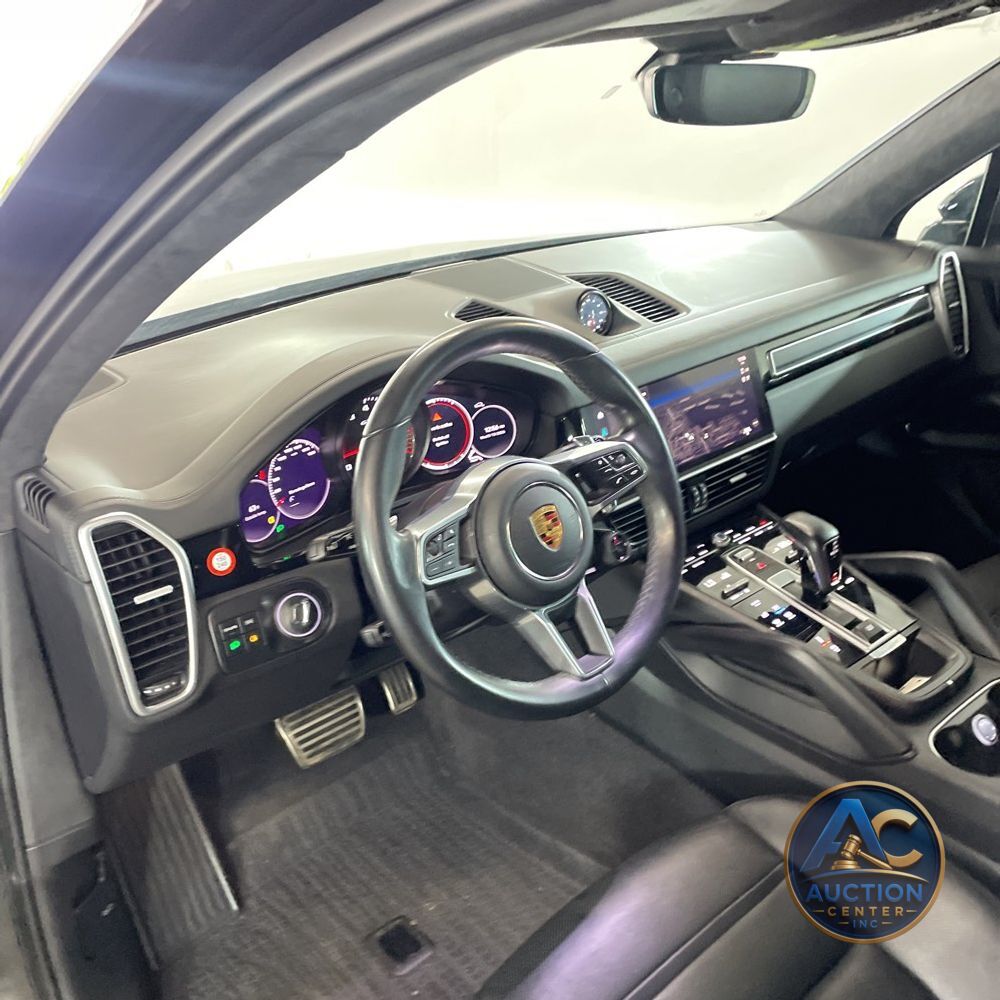 2023 Porsche Cayenne GTS