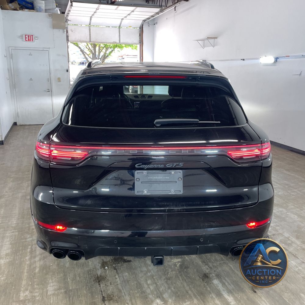 2023 Porsche Cayenne GTS