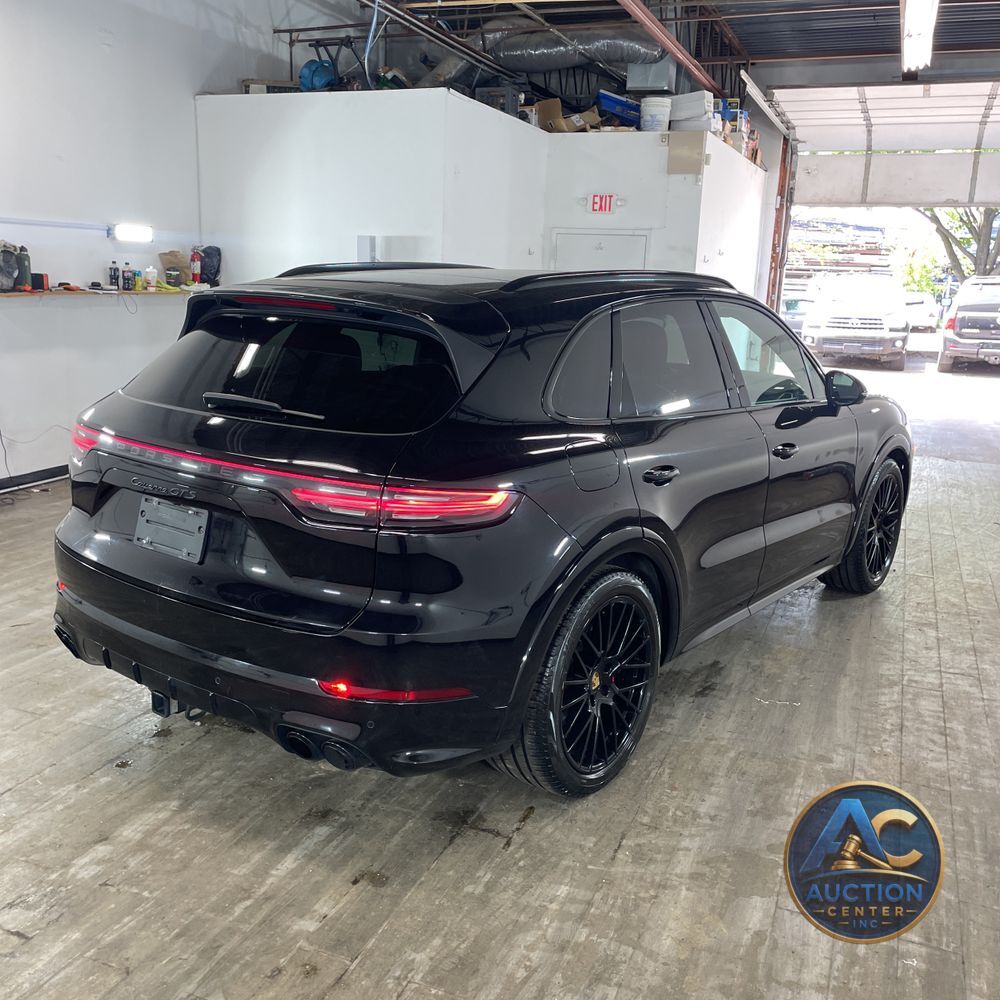 2023 Porsche Cayenne GTS